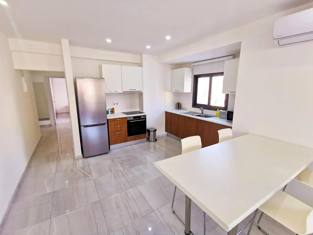 Vasilo Court Seaview City Apartment Larnaca Cyprus